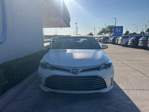 2017 Toyota Avalon Hybrid Limited