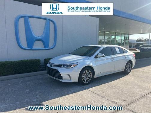 2017 Toyota Avalon Hybrid Limited