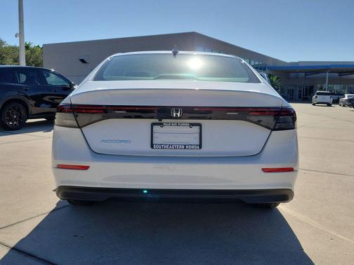 2025 Honda Accord LX