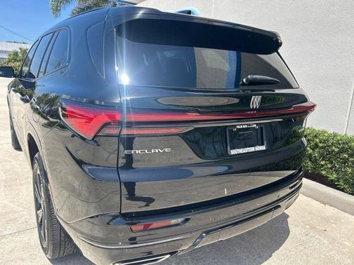 2025 Buick Enclave Sport Touring