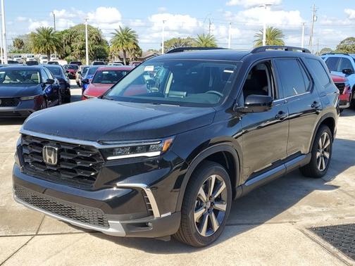 2025 Honda Pilot Touring