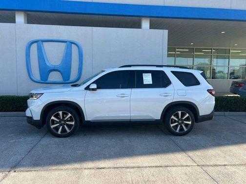 2024 Honda Pilot Touring