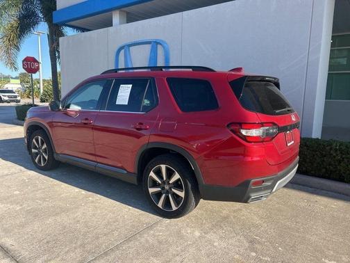 2024 Honda Pilot Touring