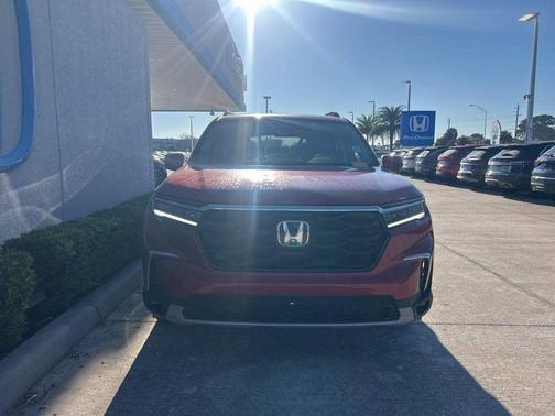 2024 Honda Pilot Touring