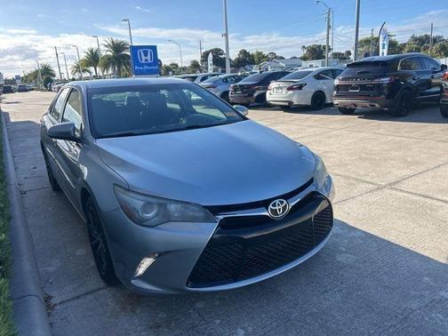 2015 Toyota Camry XSE