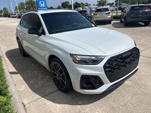 2023 Audi SQ5 Premium Plus