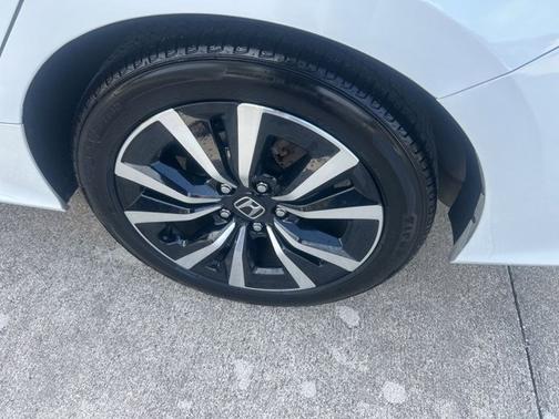 2023 Honda Civic EX
