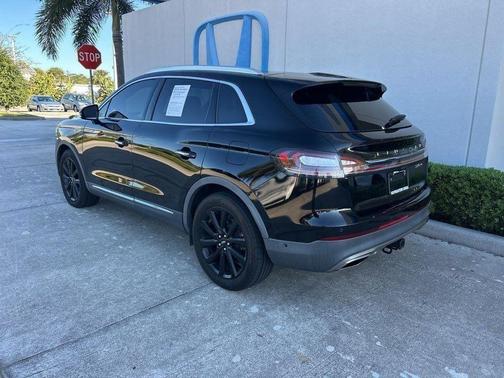 2020 Lincoln Nautilus Reserve