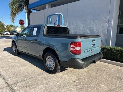 2022 Ford Maverick XL