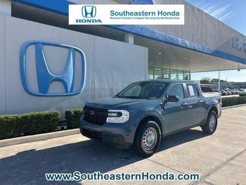 2022 Ford Maverick XL