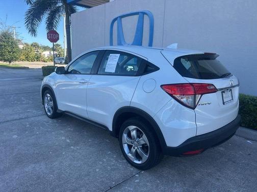 2022 Honda HR-V LX