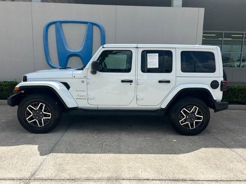 2024 Jeep Wrangler Sahara