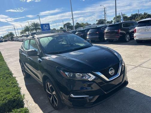 2022 Nissan Rogue Sport SL