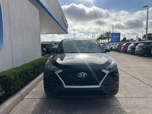 2021 Hyundai TUCSON SE