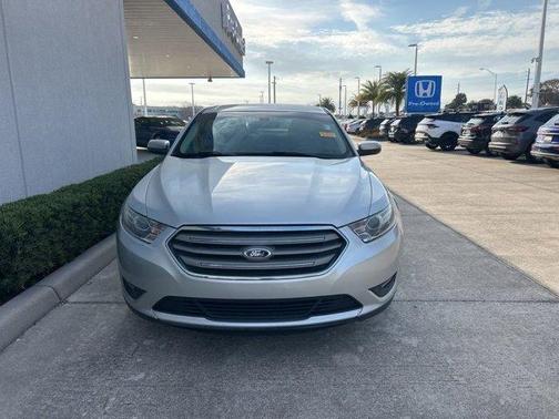 2014 Ford Taurus SEL