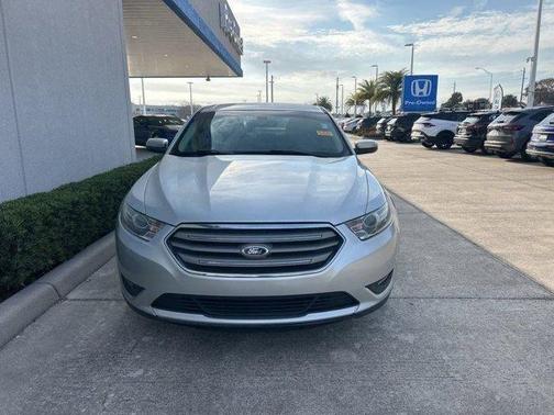 2014 Ford Taurus SEL