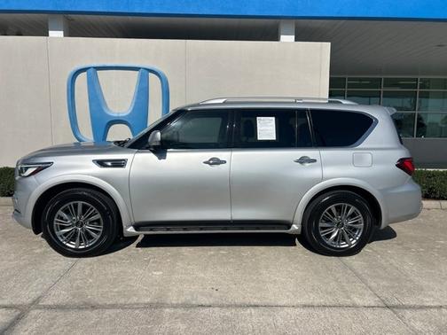 2021 INFINITI QX80 LUXE
