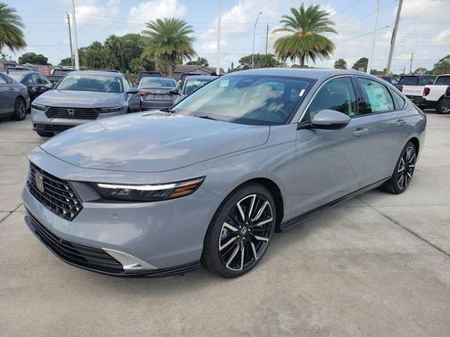 2025 Honda Accord Hybrid Touring