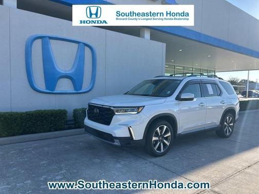 2023 Honda Pilot Touring