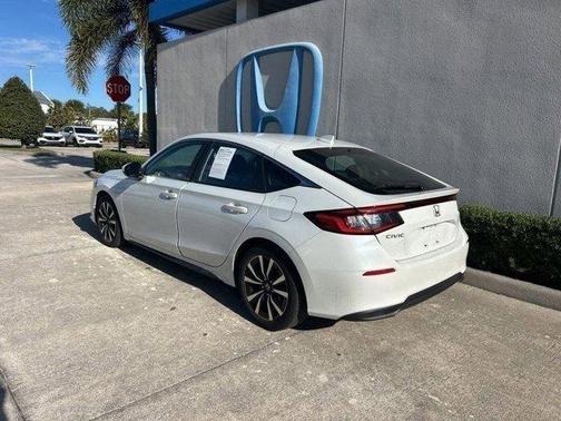 2024 Honda Civic EX-L