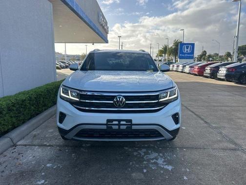 2022 Volkswagen Atlas Cross Sport 3.6L V6 SEL