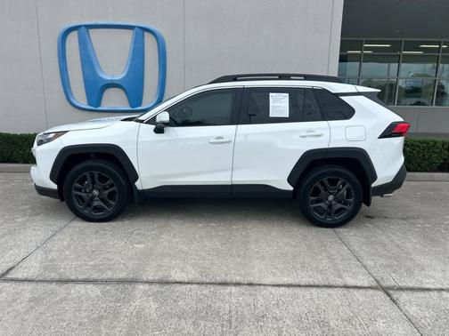 2024 Toyota RAV4 Adventure