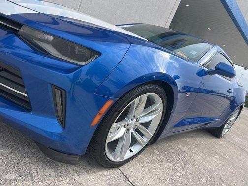 2017 Chevrolet Camaro 2LT