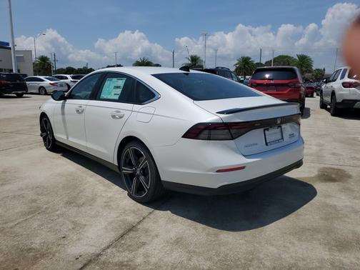 2025 Honda Accord Hybrid Sport