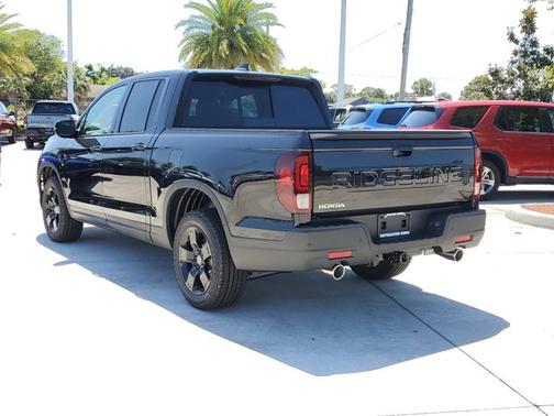 2025 Honda Ridgeline Black Edition