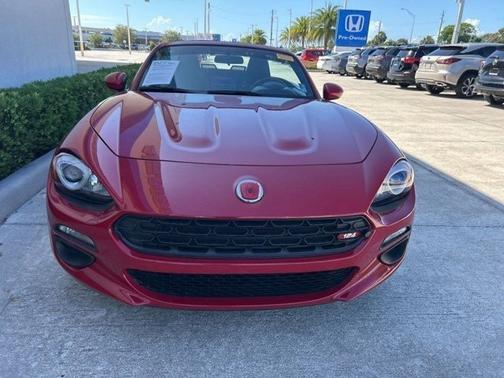 2019 FIAT 124 Spider Classica