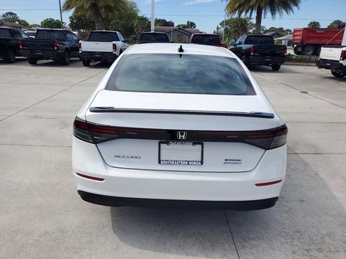 2025 Honda Accord Hybrid Sport