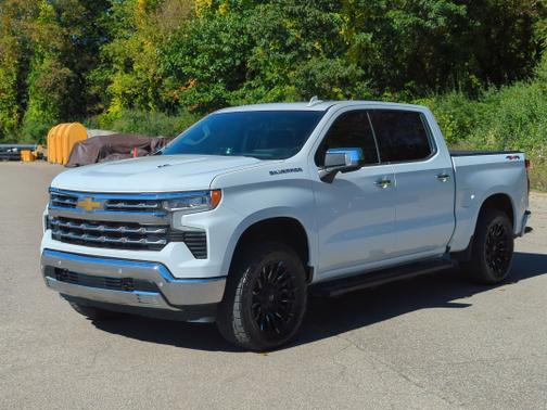 Summit White 2025 Chevrolet Silverado 1500 LTZ