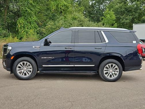 Midnight Blue Metallic 2023 GMC Yukon Denali
