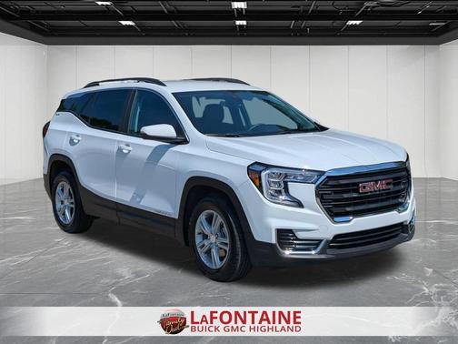Summit White 2023 GMC Terrain SLE
