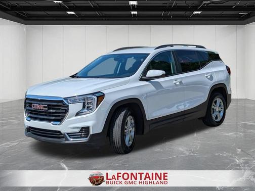 Summit White 2023 GMC Terrain SLE