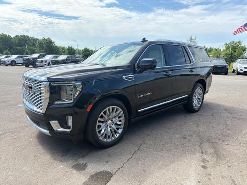 Onyx Black 2024 GMC Yukon Denali