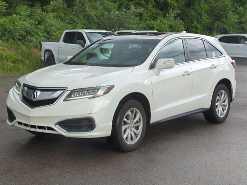 White Diamond Pearl 2017 Acura RDX w/Technology Package