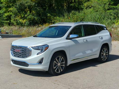 White Frost Tricoat 2020 GMC Terrain Denali