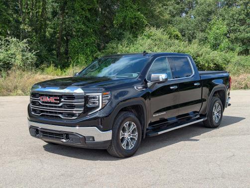 Onyx Black 2023 GMC Sierra 1500 SLT