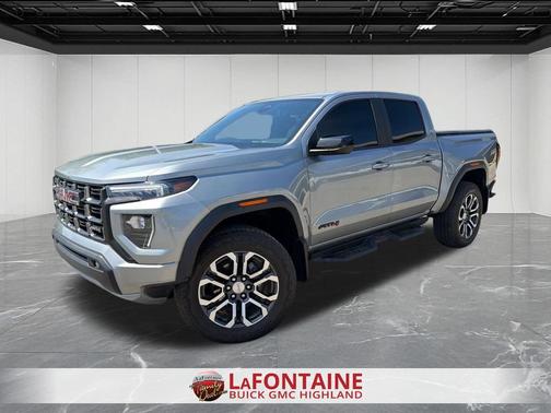 Sterling Metallic 2023 GMC Canyon AT4
