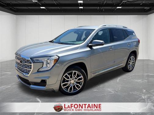 Sterling Metallic 2024 GMC Terrain Denali