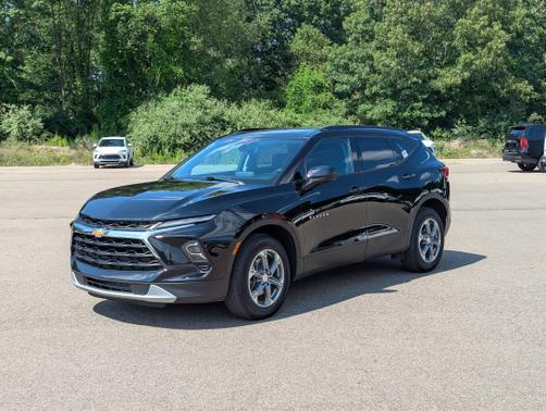 Black 2023 Chevrolet Blazer LT