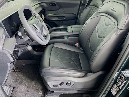 Black Jade Green 2027 Kia Telluride X-Line EX