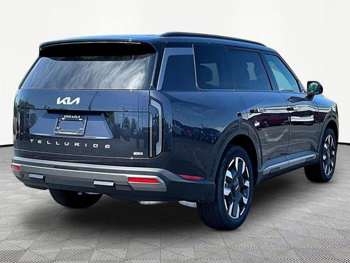 Panthera Metal 2027 Kia Telluride S
