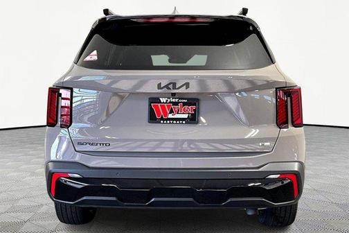 Road Rider Brown 2026 Kia Sorento SX