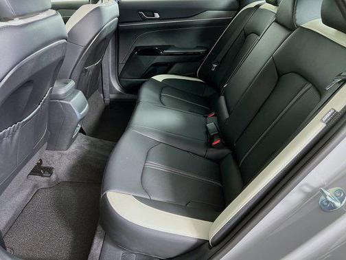 Wolf Gray 2025 Kia K5 GT-Line