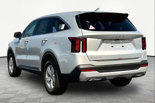 Ivory Silver 2026 Kia Sorento LX