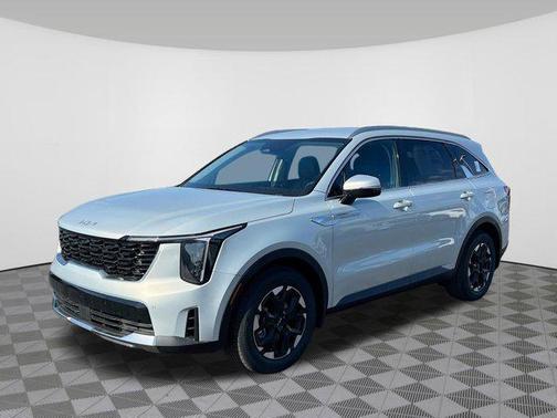 Ivory Silver 2026 Kia Sorento S
