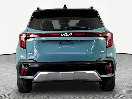 Pluton Blue/Black Roof 2026 Kia Seltos S