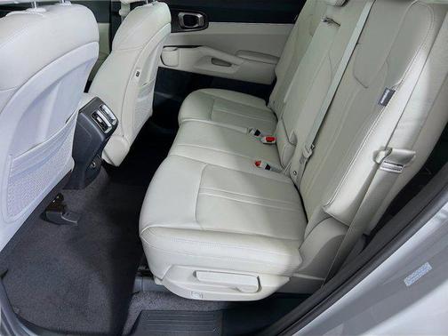 Wolf Gray 2026 Kia Sorento EX